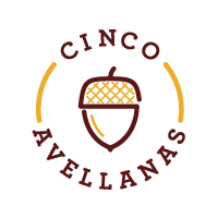 Logo cinco Avellanas